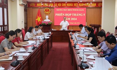 Thường trực HĐND tỉnh họp phiên tháng 5 năm 2024