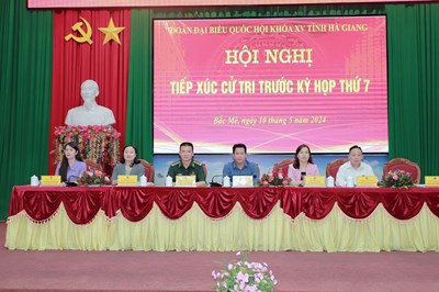 Đoàn đại biểu Quốc hội Hà Giang tiếp xúc cử tri trước Kỳ họp thứ 7 tại huyện Bắc Mê