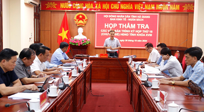 Ban Kinh tế - Ngân sách HĐND tỉnh họp thẩm tra các văn bản trình Kỳ họp thứ 18 (chuyên đề)