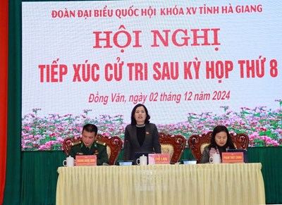 Đoàn ĐBQH khóa XV đơn vị tỉnh Hà Giang tiếp xúc cử tri tại huyện Đồng Văn