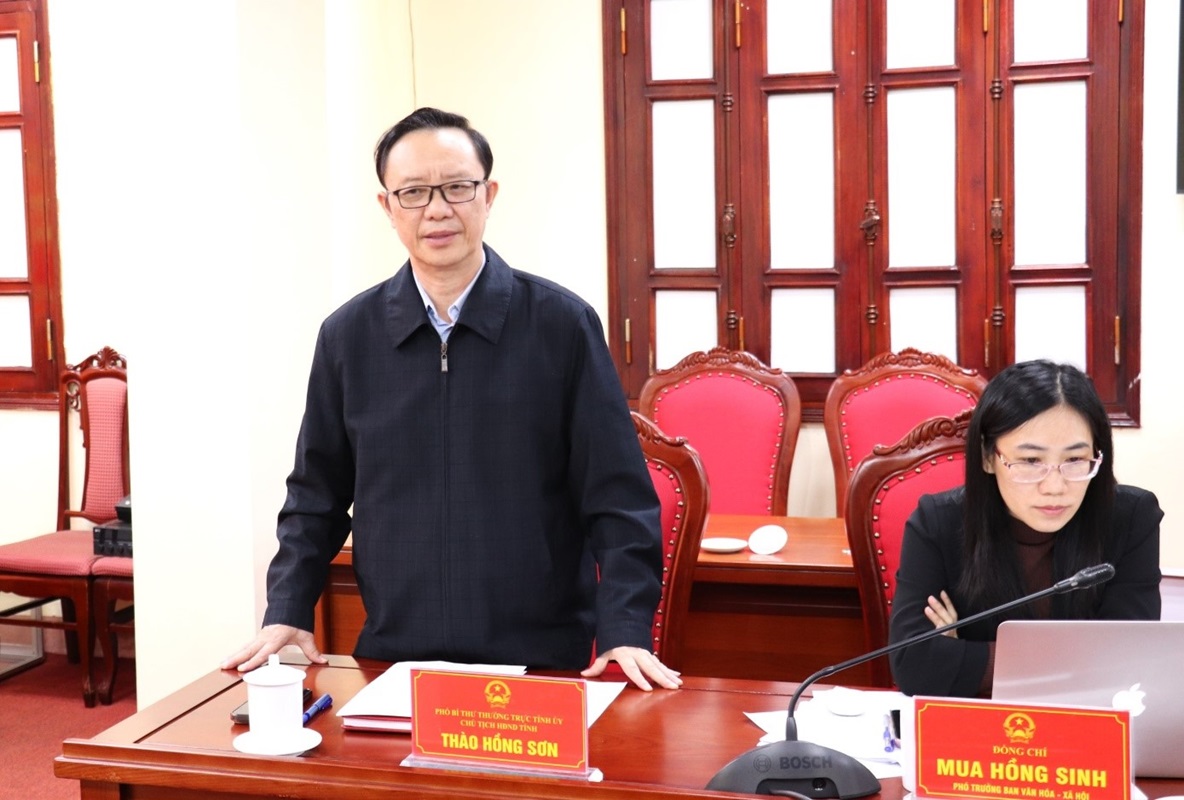 Ban Dân tộc Hội đồng nhân dân tỉnh họp thẩm tra văn bản trình kỳ họp thứ 20 HĐND tỉnh khóa XVIII