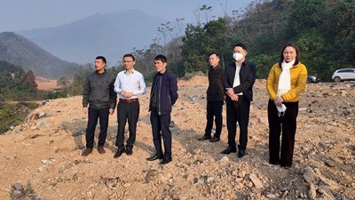 Ban Kinh tế - Ngân sách HĐND tỉnh khảo sát thực tế tình hình thực hiện chính sách pháp luật về bảo vệ môi trường trên địa bàn huyện Bắc Quang