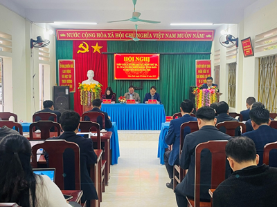 Tổ đại biểu HĐND tỉnh đơn vị huyện Hoàng Su Phì tiếp xúc cử tri tại xã Nậm Dịch