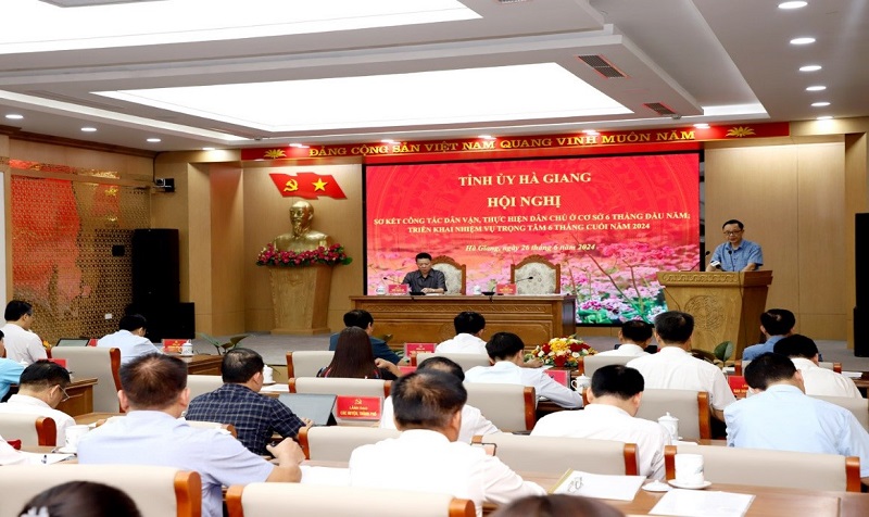 Hà Giang - 27 năm thực hiện Quy chế dân chủ ở cơ sở theo Chỉ thị số 30-CT/TW của Bộ Chính trị